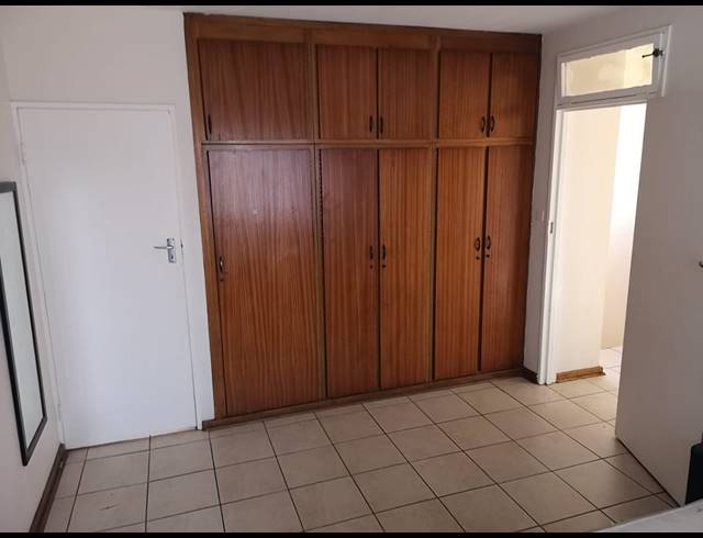 2 BEDROOM APARTMENT TO LET IN CLARENDON